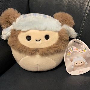 SQUISHMALLOW 4.5” DRAY NWT HTF 🔥🔥🎁